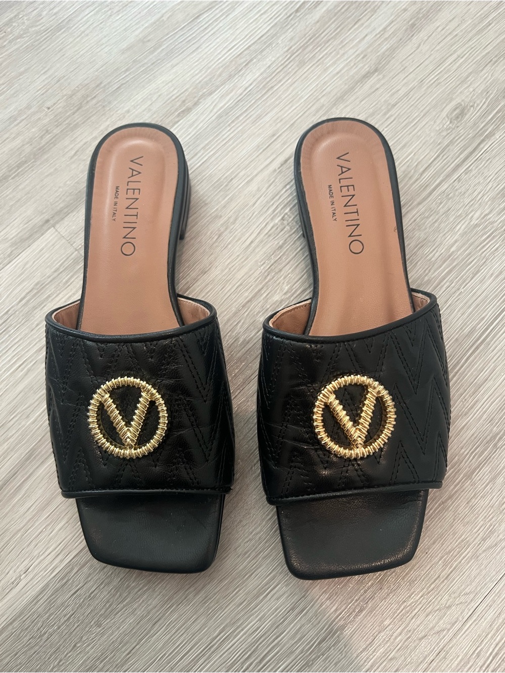Valentino Afrodite Quilted Leather Mule Sandals 7 - Picture 3 of 5
